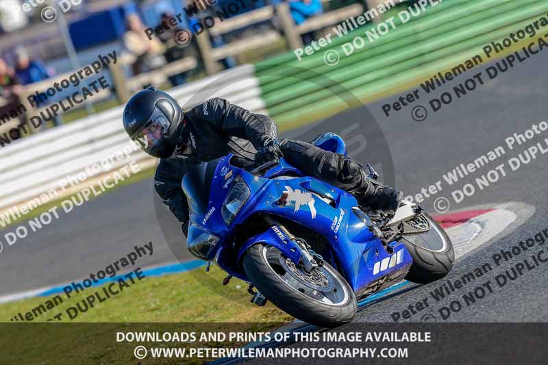 PJM Wedding Photography;enduro digital images;event digital images;eventdigitalimages;mallory park;mallory park photographs;mallory park trackday;mallory park trackday photographs;no limits trackdays;peter wileman photography;racing digital images;trackday digital images;trackday photos
